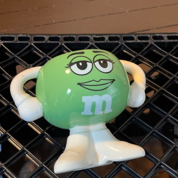 Green M&M Cup/bowl - Picture 1 of 2